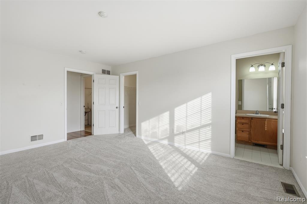 41260 Maplewood Drive, 5, Canton, MI 48187 — Photo 18