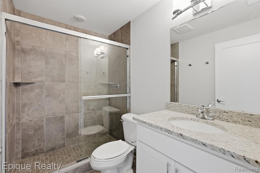 25495 Grandview Lane, 25, Novi, MI — Photo 22