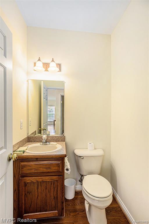 42640 Park Cresent Drive, Sterling Heights, MI 48313 — Photo 10