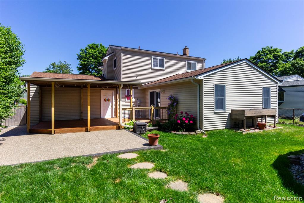 919 Elmsford Drive, Clawson, MI — Photo 36