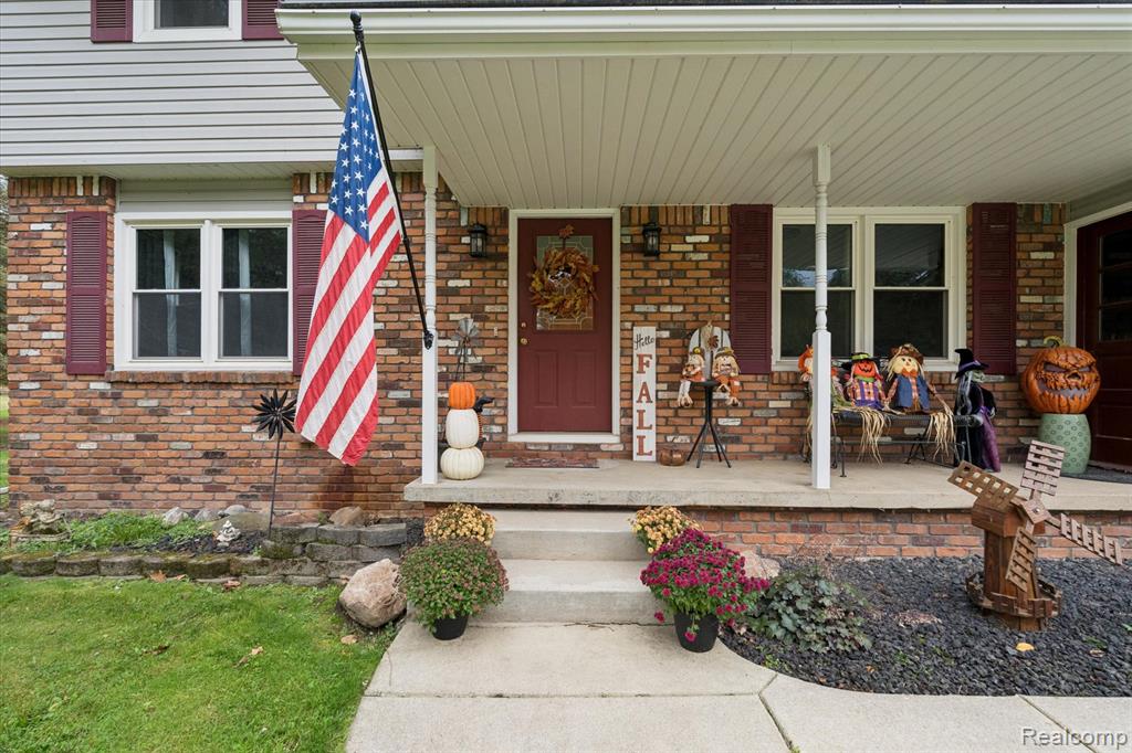 7233 W Lange Road, Fowlerville, MI 48836 — Photo 3