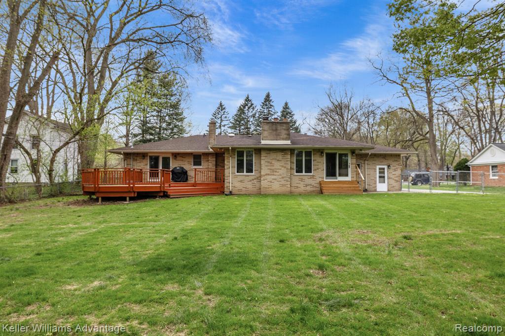 24806 Power Road, Farmington, MI 48336 — Photo 39