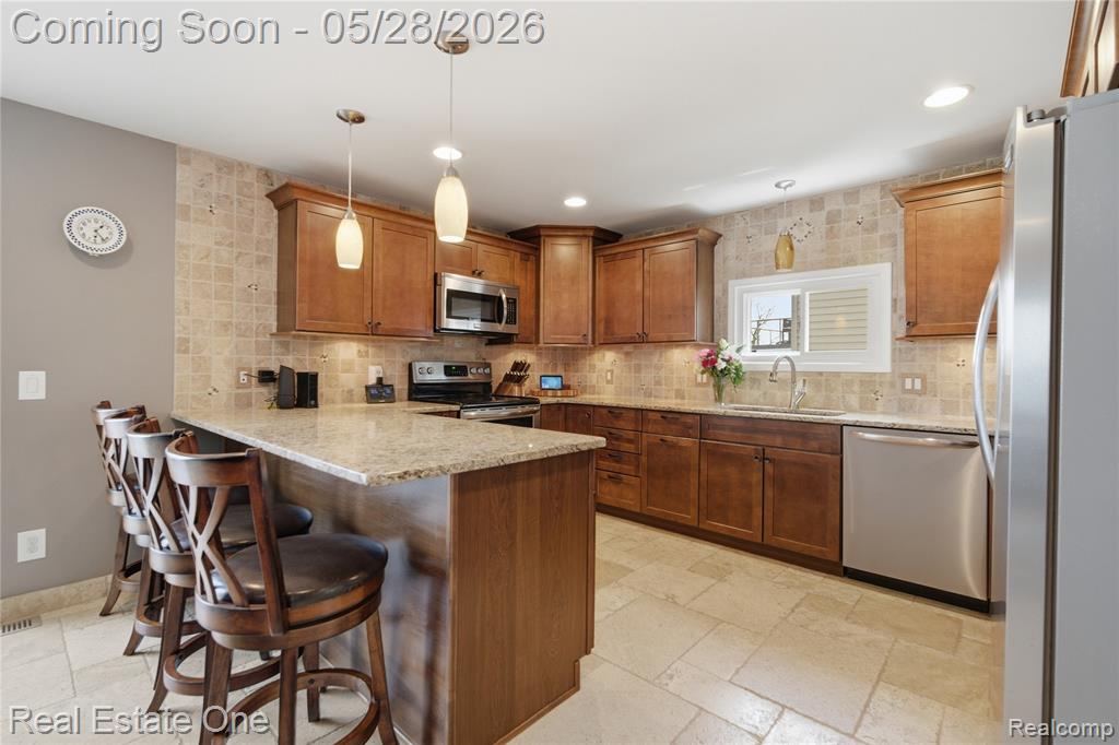 9528 Main Street, Whitmore Lake, MI 48189 — Photo 10