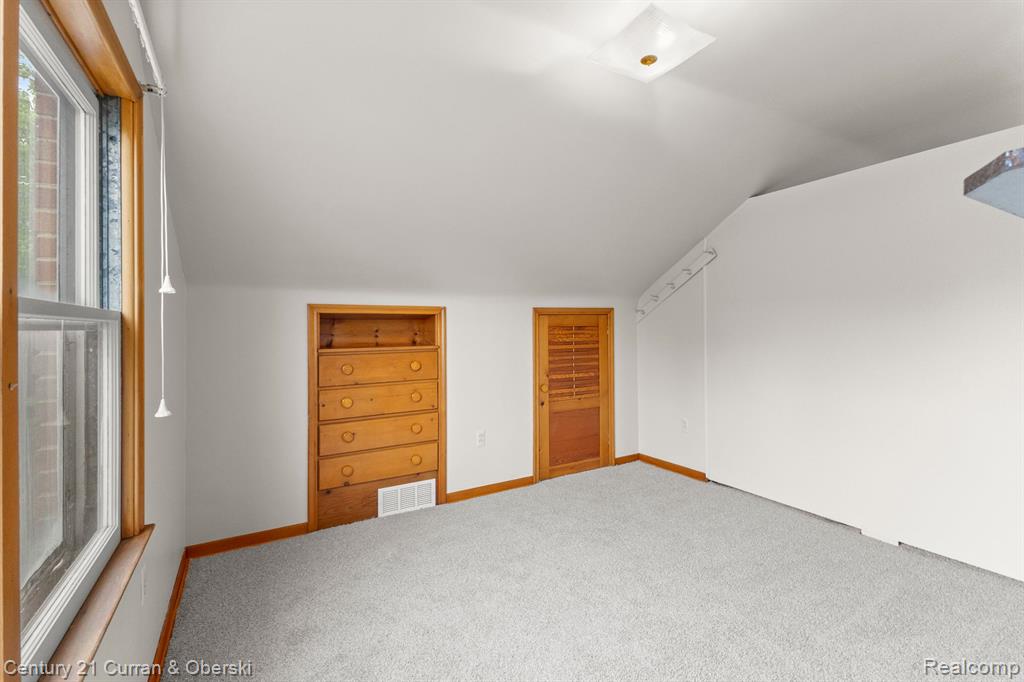 8464 Becker Avenue, Allen Park, MI 48101 — Photo 16