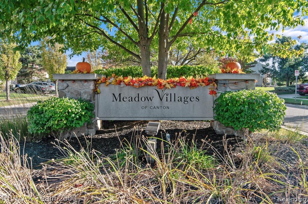 4717 POND Run, Canton, MI 48188 — Photo 55