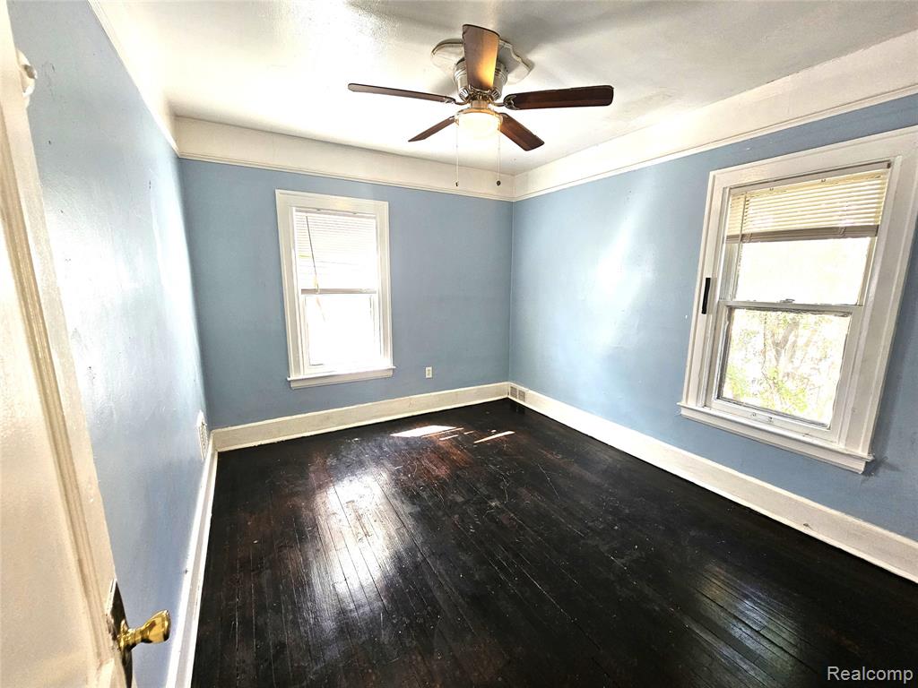 9419 Ravenswood Street, Detroit, MI 48204 — Photo 17