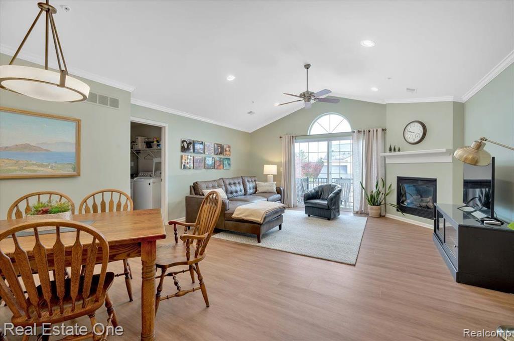 15201 ADRI Circle, Walled Lake, MI 48390 — Photo 9