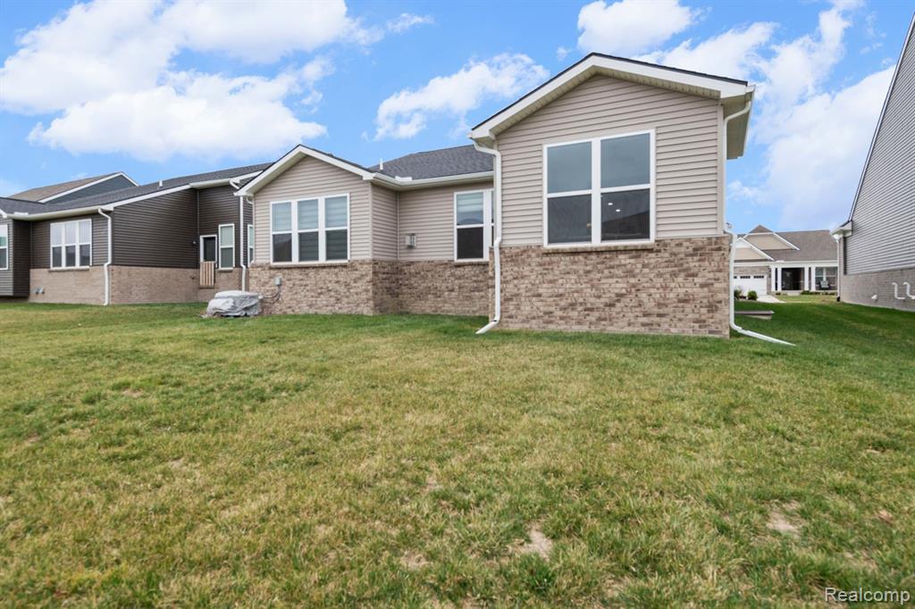 50109 Ogden, Canton, MI 48188 — Photo 31