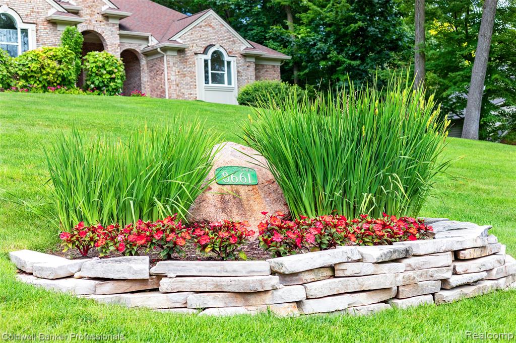 8661 DEERWOOD Road, Clarkston, MI 48348 — Photo 5