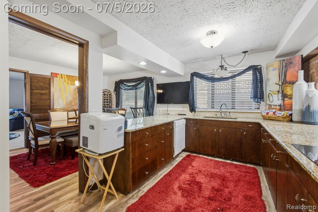 46 W Breitmeyer Place, Mount Clemens, MI 48043 — Photo 11