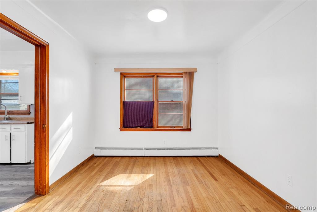 5330 Hereford Street, Detroit, MI 48224 — Photo 10