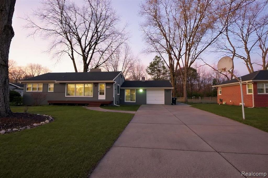 Photo for 30143 Hoy Street, Livonia, MI 48154 - listing #20251053846 30143 Hoy Street, Livonia, MI 48154