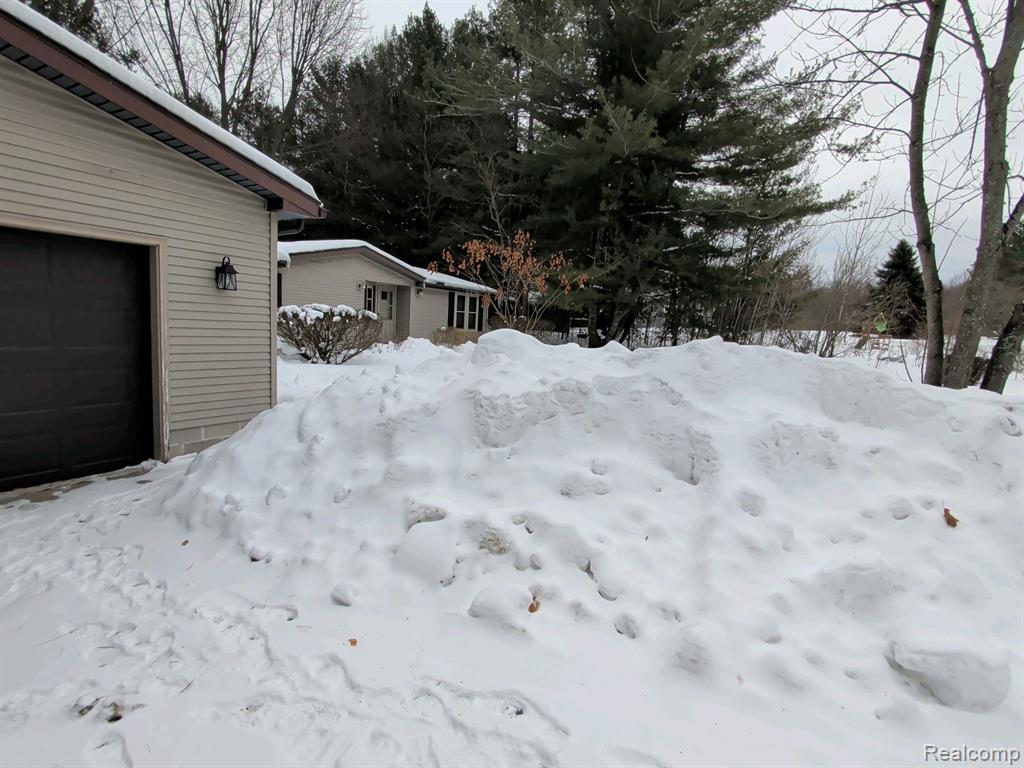 10342 Shore Drive, Williamsburg, MI 49690 — Photo 2