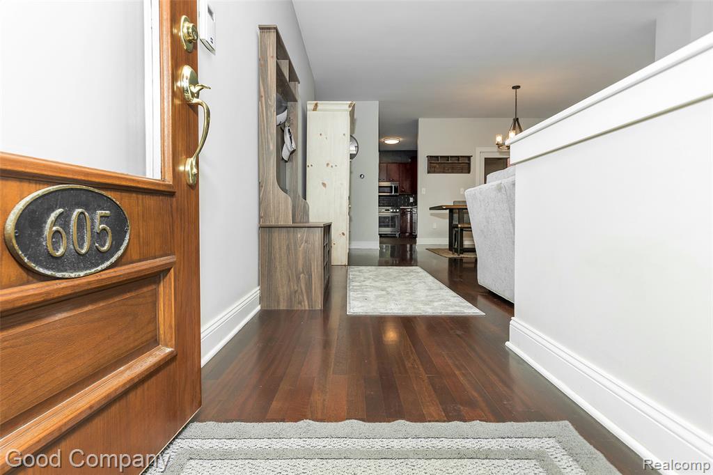 605 S Troy Street, Royal Oak, MI 48067 — Photo 5