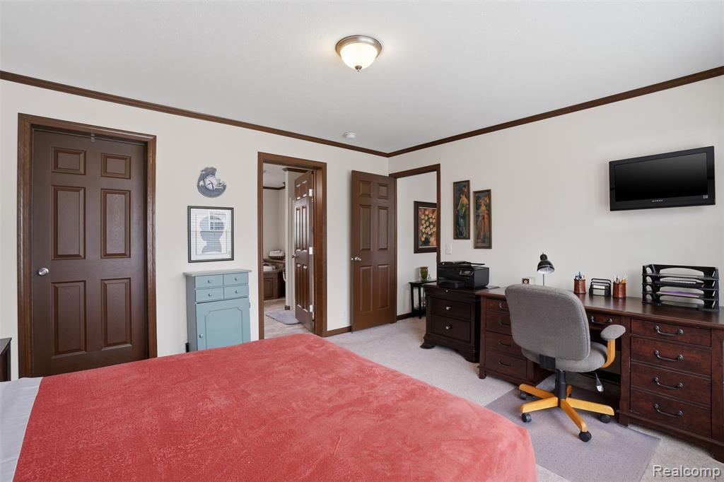 16208 Derby Circle, Holly, MI 48442 — Photo 18