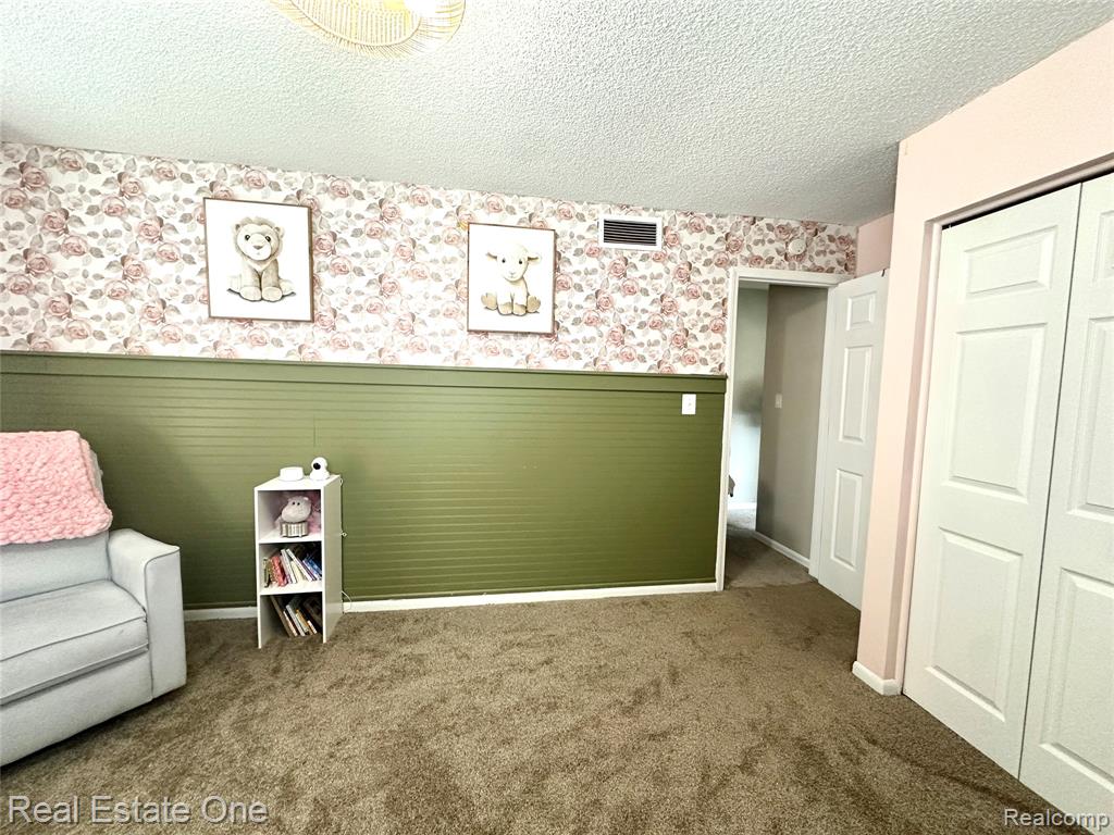 4562 Valley Road, Trenton, MI 48183 — Photo 11