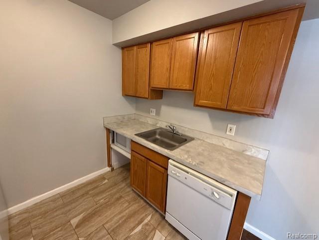 43964 FREEWAY Drive, Sterling Heights, MI 48313 — Photo 10