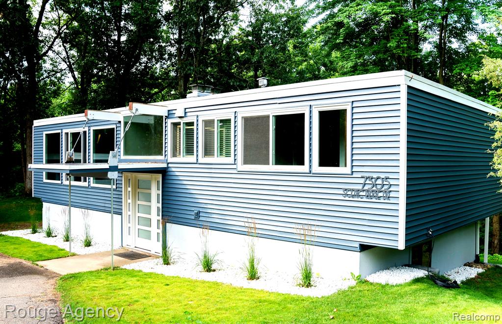 7305 SCENIC RIDGE Drive, Clarkston, MI — Photo 2