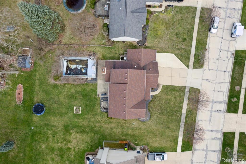 925 DONNALEE Drive, Monroe, MI 48162 — Photo 54