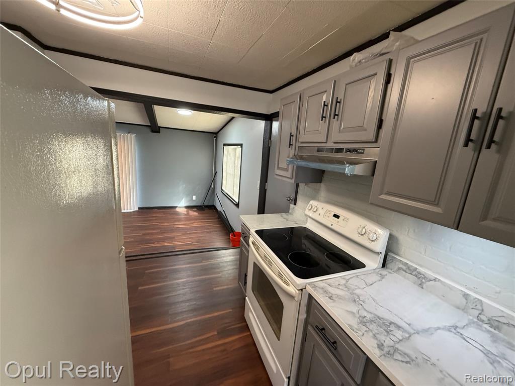 2084 New York Avenue, Lincoln Park, MI 48146 — Photo 23