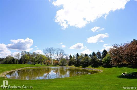 3371 Meadowridge Court, Davison, MI 48423 — Photo 5