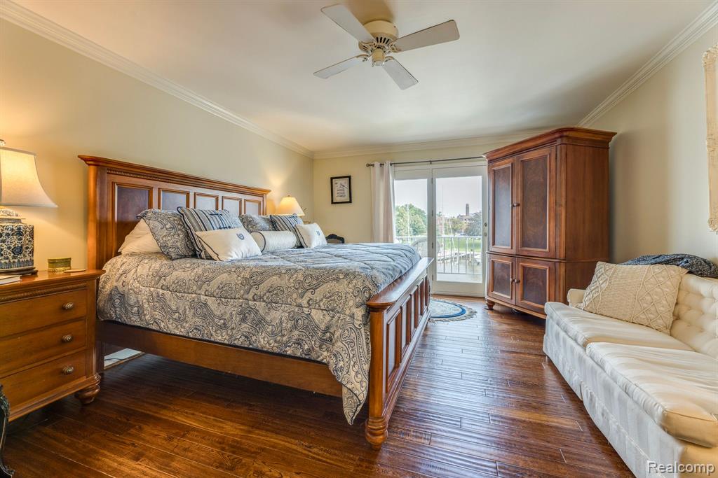 833 N Pointe, Port Huron, MI 48060 — Photo 20