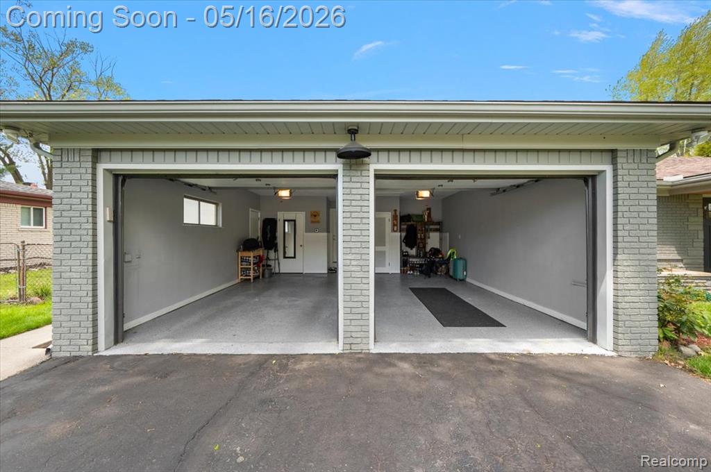45503 Klingkammer Street, Utica, MI 48317 — Photo 37