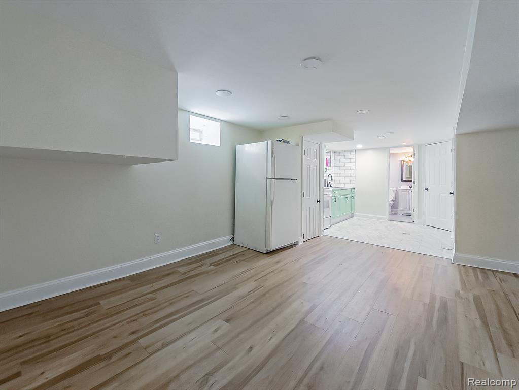9379 Birwood Street, Detroit, MI 48204 — Photo 22