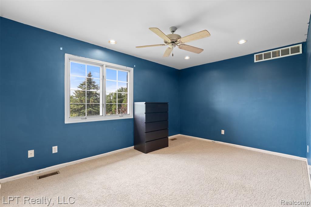 9968 Tuscany Valley Way, South Lyon, MI 48178 — Photo 40