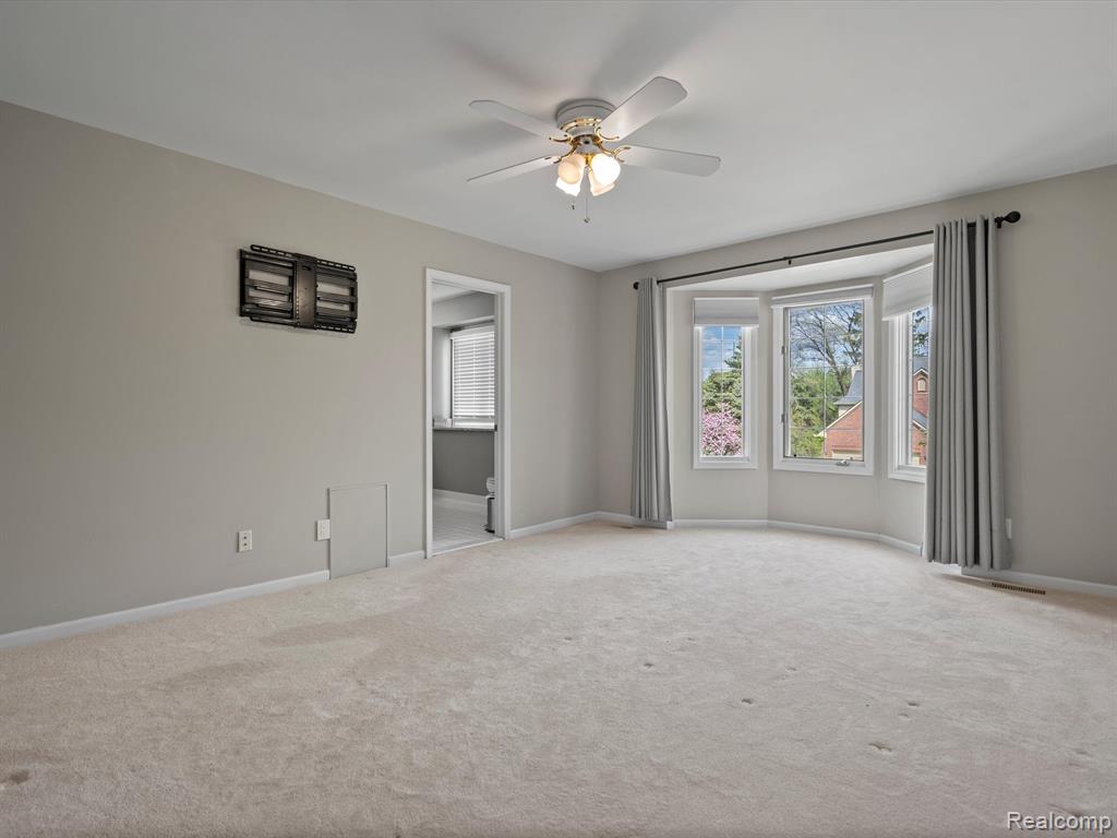 4979 SOMERTON Drive, Troy, MI 48085 — Photo 22