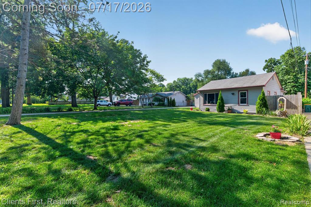 36852 Chase Street, Romulus, MI 48174 — Photo 38