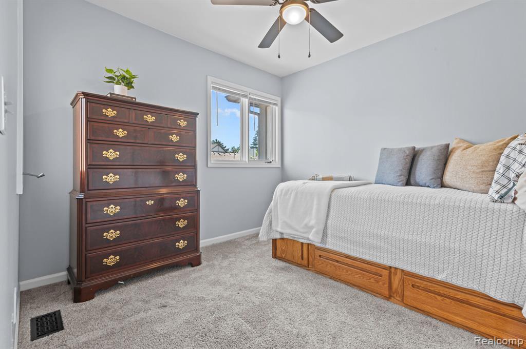 42210 Saratoga Circle, 119, Canton, MI 48187 — Photo 21