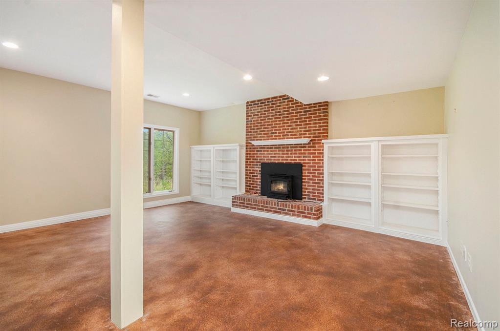 5401 Lone Pine Court, Brighton, MI 48116 — Photo 32