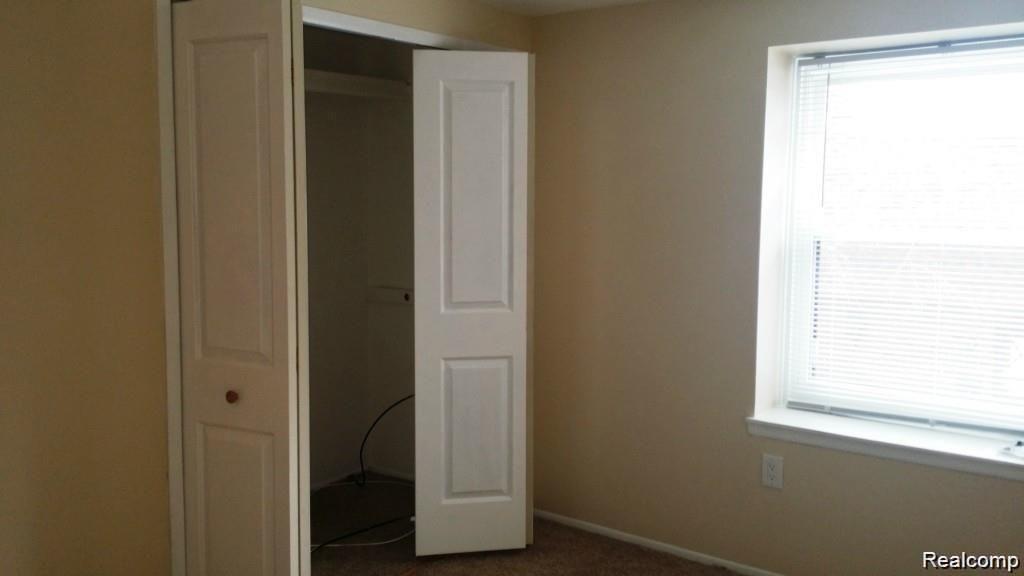 5015 CROOKS Road, Royal Oak, MI 48073 — Photo 4