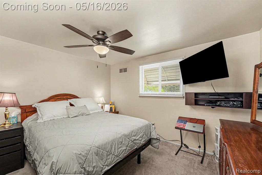 5211 Newberry Street, Wayne, MI 48184 — Photo 5