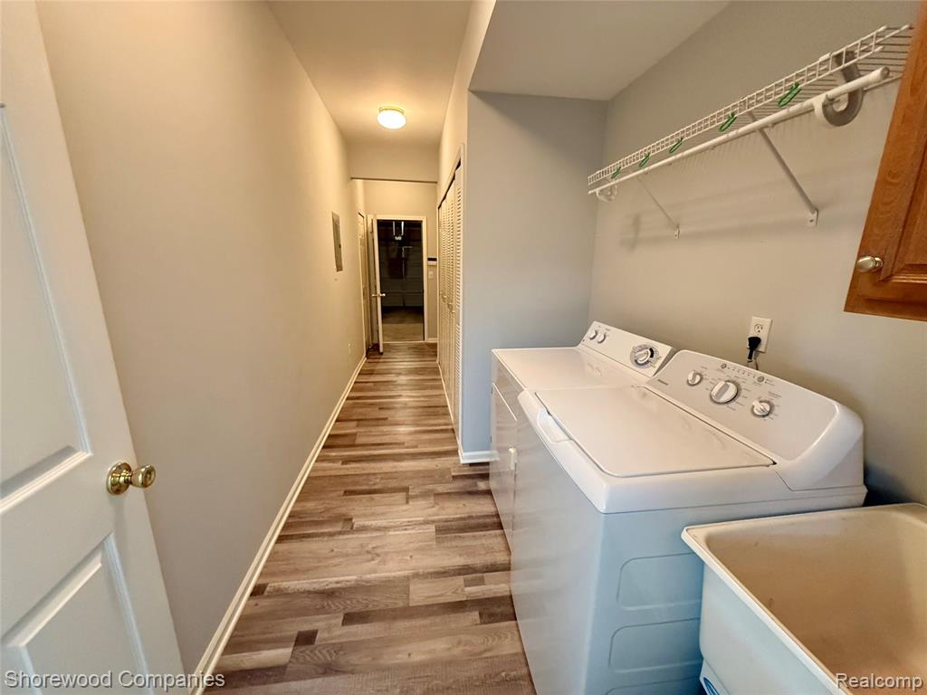 45736 Warwick Drive, Macomb, MI 48044 — Photo 8