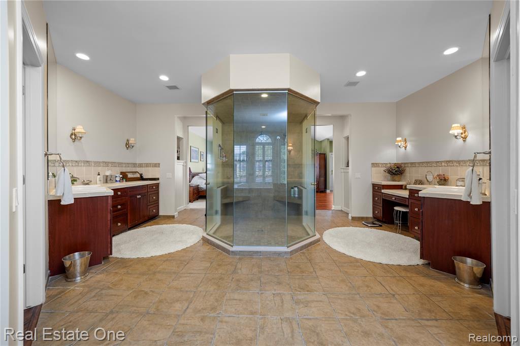 1937 Carsons Cove, Commerce Twp, MI 48390 — Photo 36