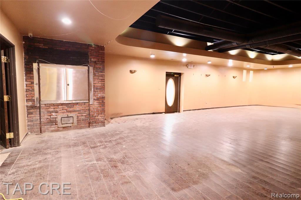 8902 Second, Detroit, MI 48202 — Photo 2
