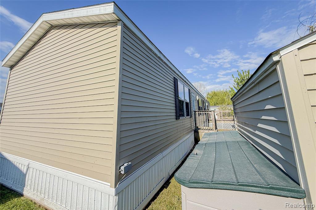 41021 Old Michigan Ave, 39 A, Canton, MI 48188 — Photo 30