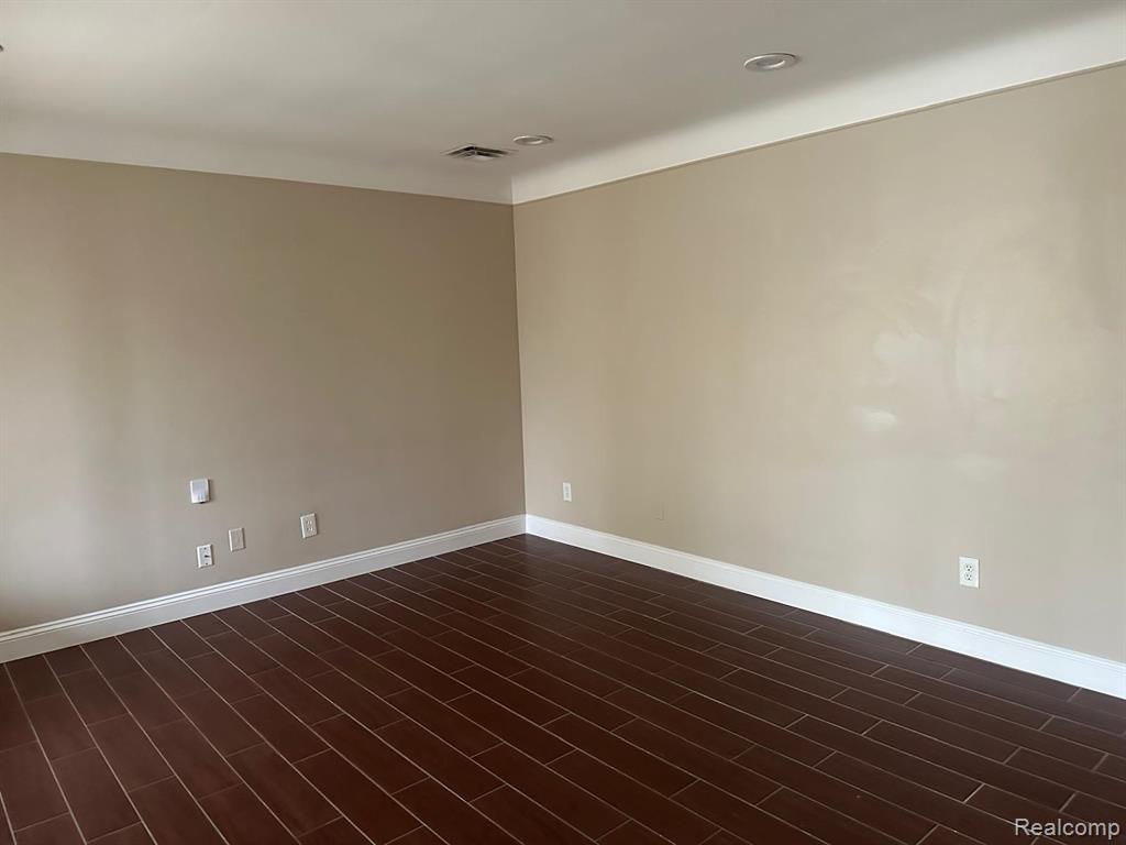 5685 Hubbell Street, Dearborn Heights, MI 48127 — Photo 3