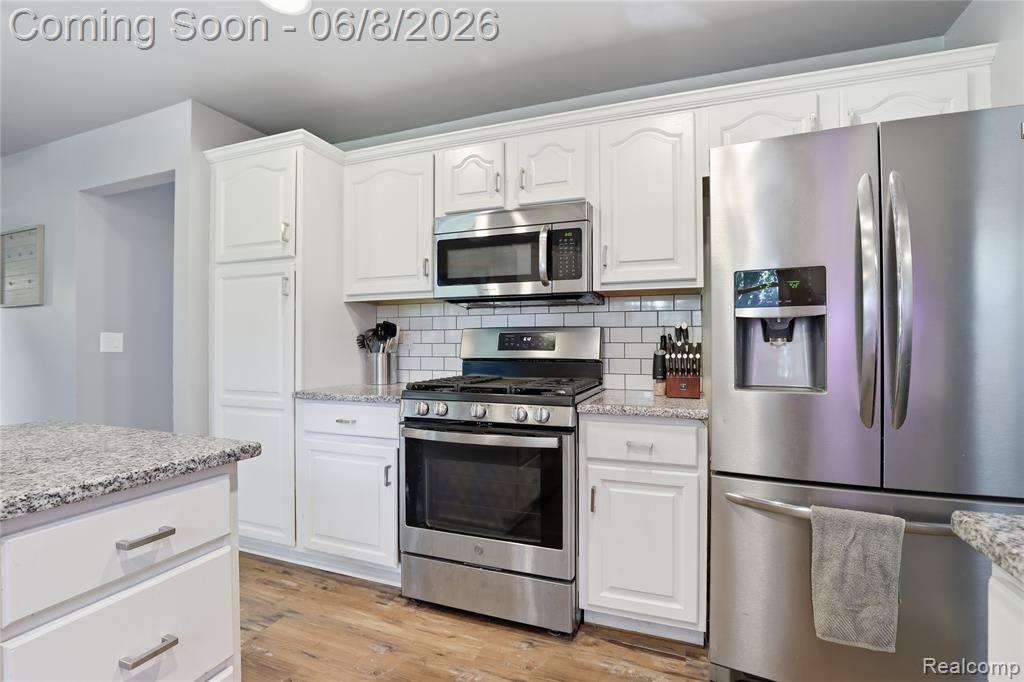 6218 McKenzie Drive, Flint, MI 48507 — Photo 10