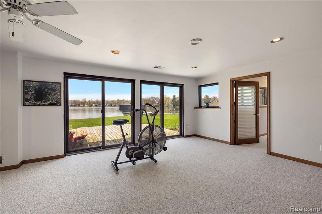 7322 MACEDAY LAKE Road, Waterford, MI 48329 — Photo 37