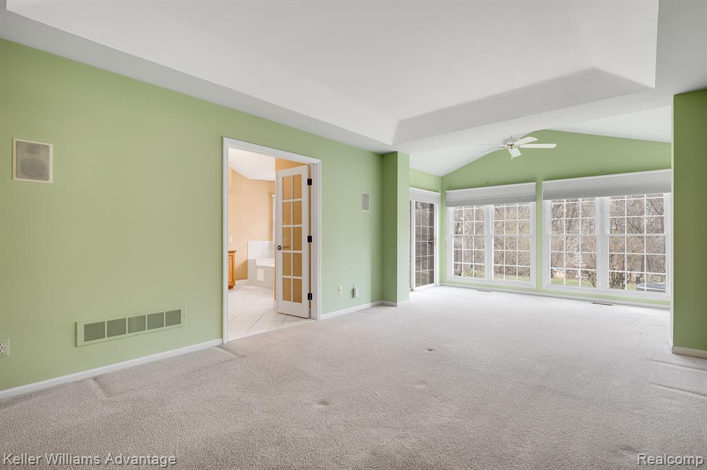 39438 VILLAGE RUN Drive, Northville, MI 48168 — Photo 15