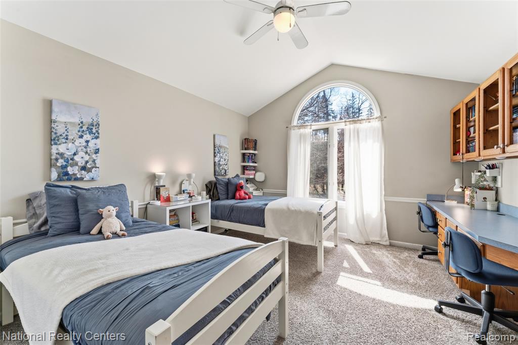 6276 N Shore Drive, West Bloomfield, MI 48324 — Photo 29