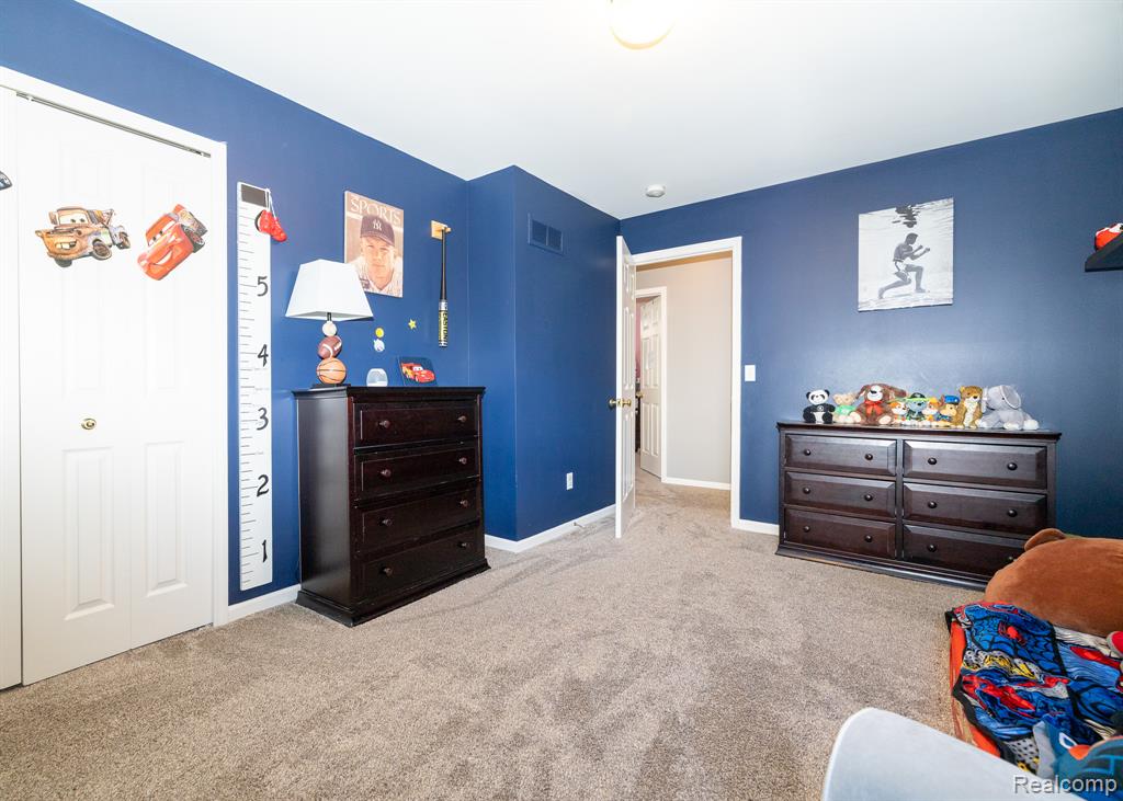 5731 Bingham Drive, Commerce Twp, MI 48382 — Photo 31