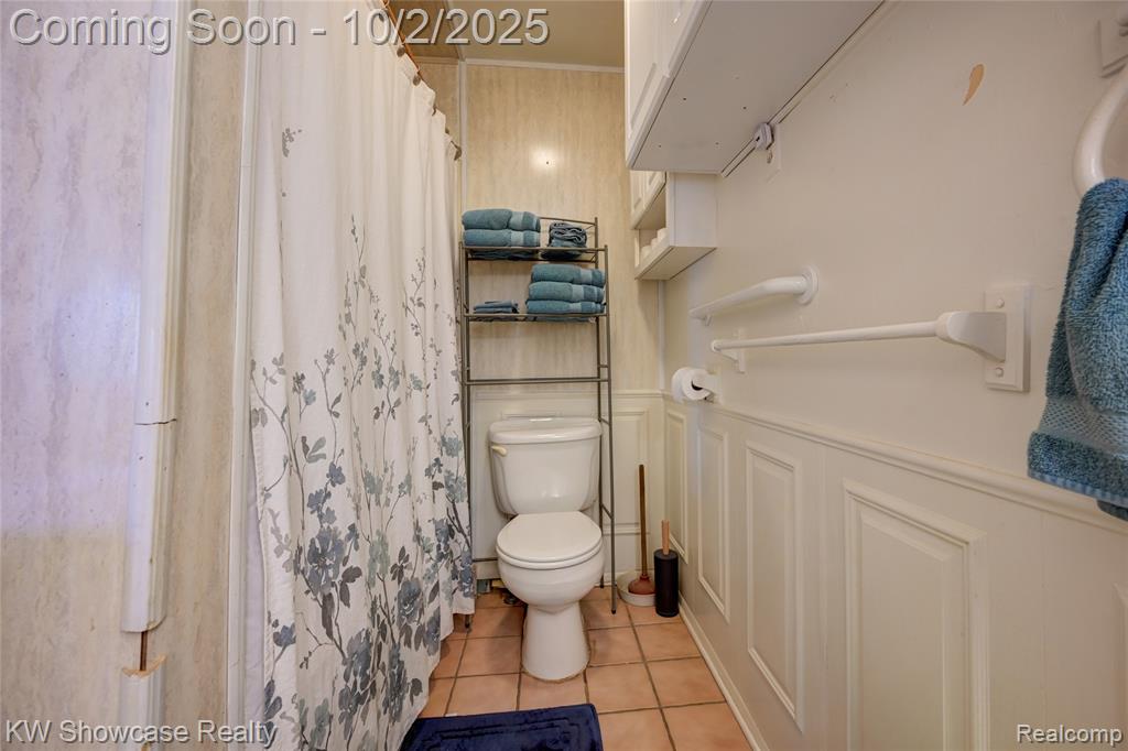 5596 Eldridge Drive, Waterford, MI 48327 — Photo 26