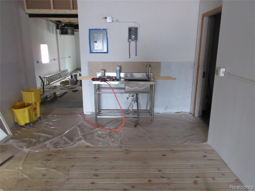 Photo 5