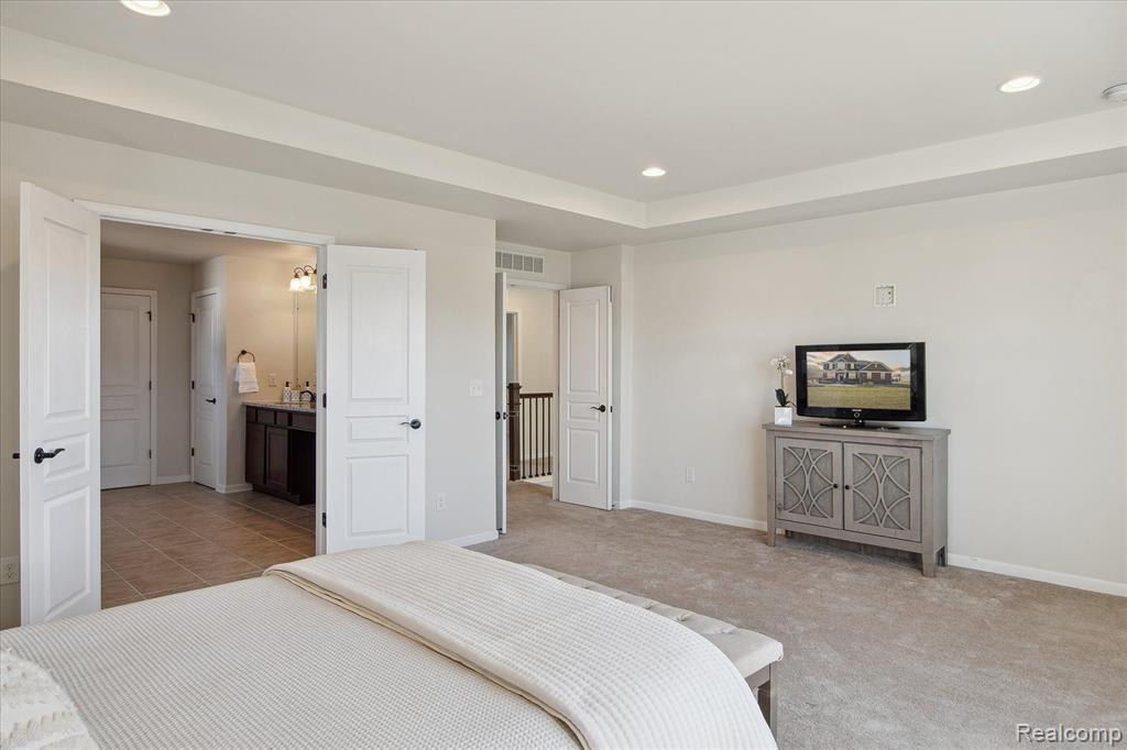 50523 SOUTHFORD Road, Canton, MI 48187 — Photo 25