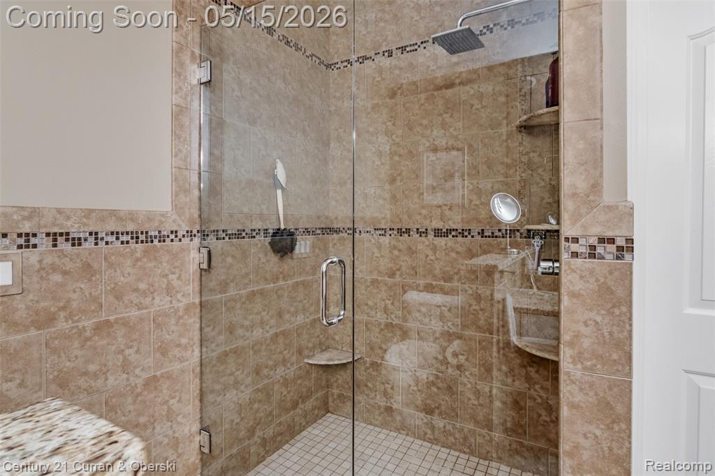 11687 E Hills Drive, Plymouth, MI 48170 — Photo 38