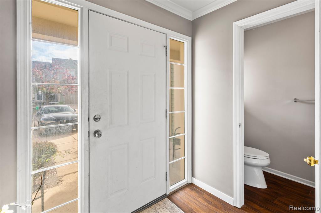541 LIBERTY POINTE Drive, Ann Arbor, MI 48103 — Photo 4